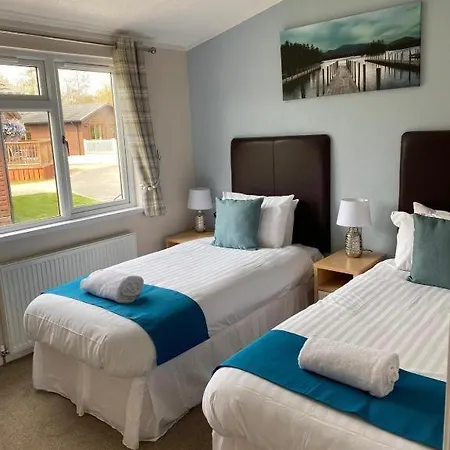 Holiday home Crystal With Hot Tub *