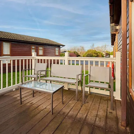 Chalet Crystal With Hot Tub *