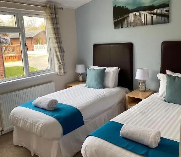 Dom wakacyjny Crystal With Hot Tub *