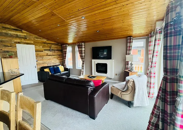 Dom wakacyjny Crystal With Hot Tub Malton